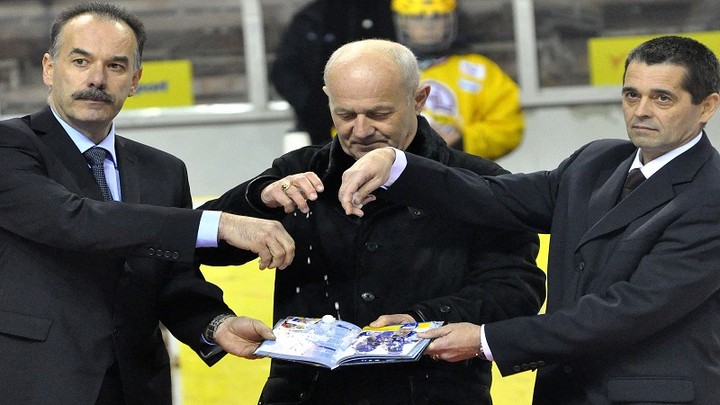 Nová kniha pokrstená ľadom zo zimného štadióna Pavla Demitru